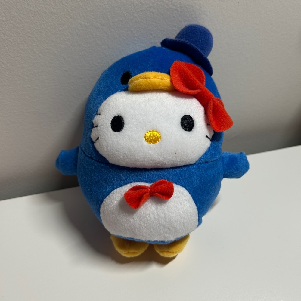 2014 Mcdonald’s Hello Kitty Tuxedosam Plush